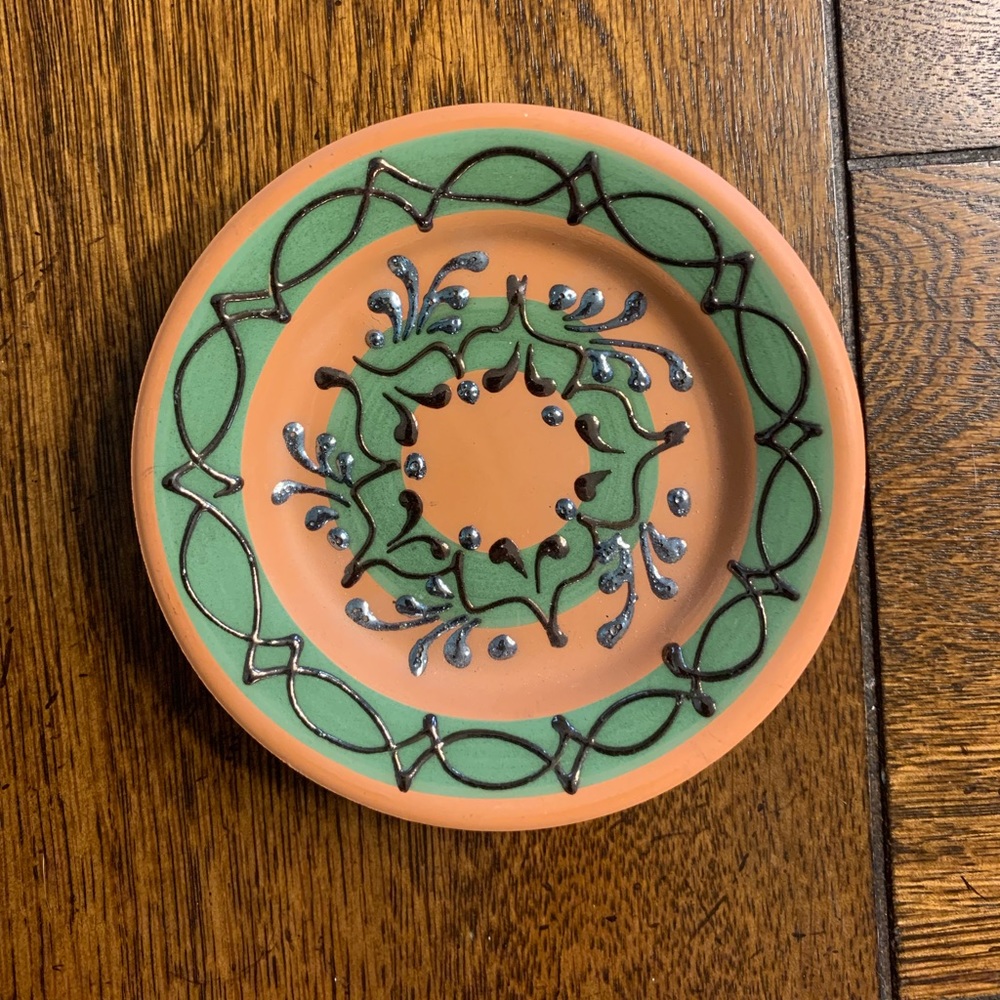Decorative plate, jewelry holder